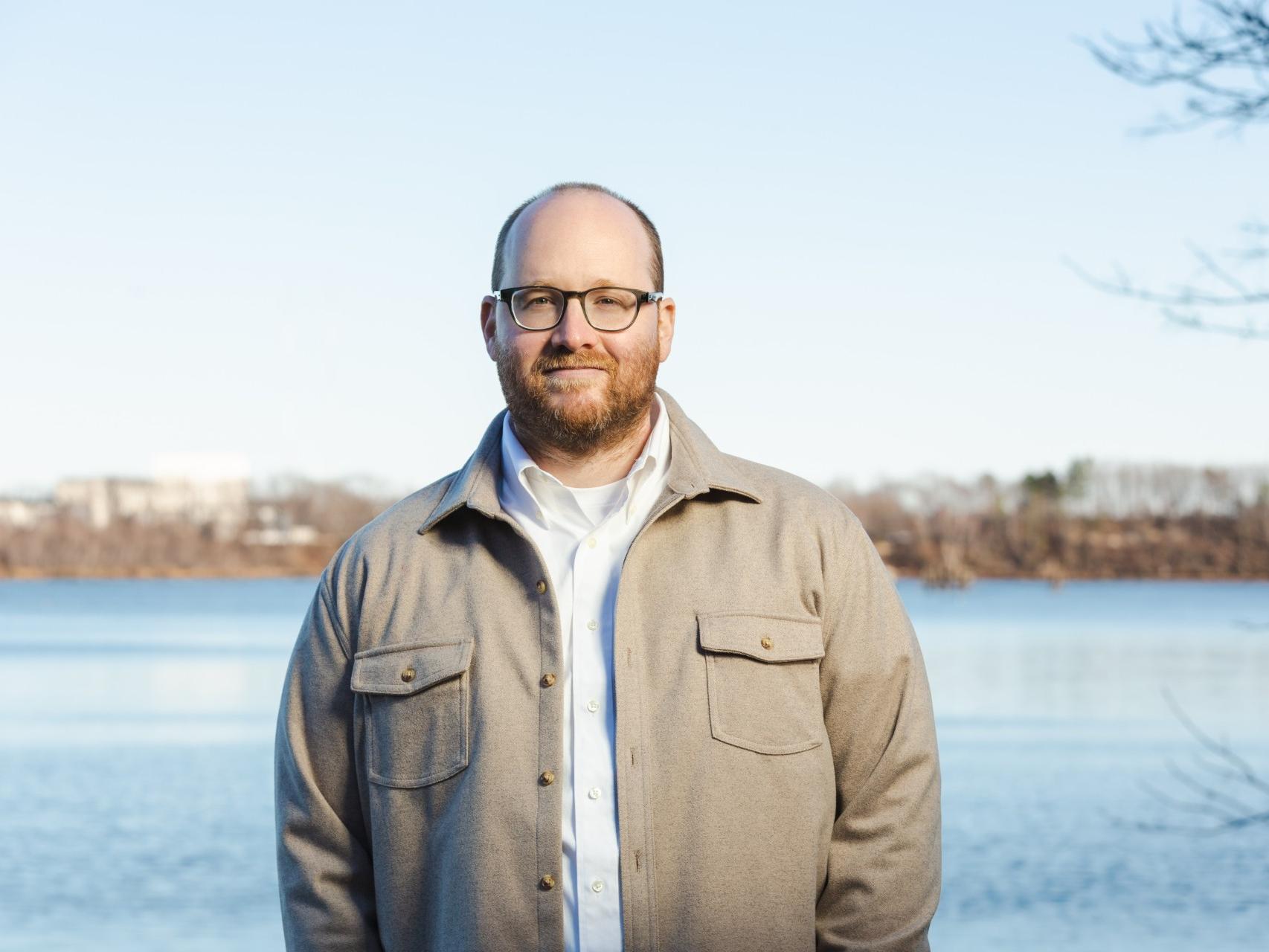 Image of journalist Philip Eli