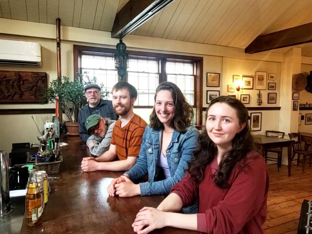 Moonbellies band image